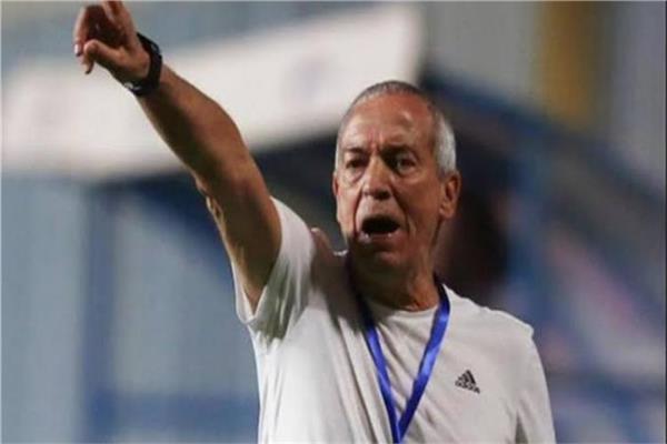 فيريرا يسلط الضوء على تألق إمام عاشور ويطالبه بالمزيد