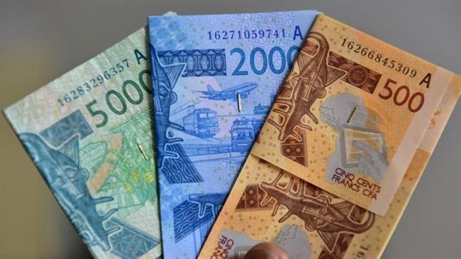 هبوط الفرنك الإفريقي مسجلاً أدنى مستوى في 5 سنوات مقابل الدولار