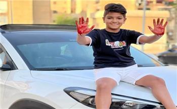 صاحب «الغزالة رايقة» يستعرض سيارته الجديدة على فيسبوك