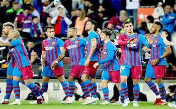 أسطورة برشلونة يدرس الرحيل عن صفوف البرسا في الصيف المقبل 