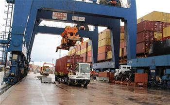   ميناء الإسكندرية: تداول 316 الف طن بضائع مختلفة خلال 48 ساعة