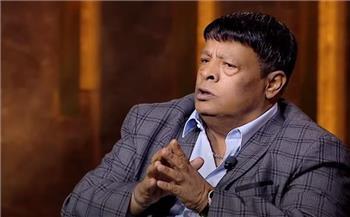 عبدالباسط حموده: «عمرو دياب عنده ربنا فوق ثم أنا في الأرض»