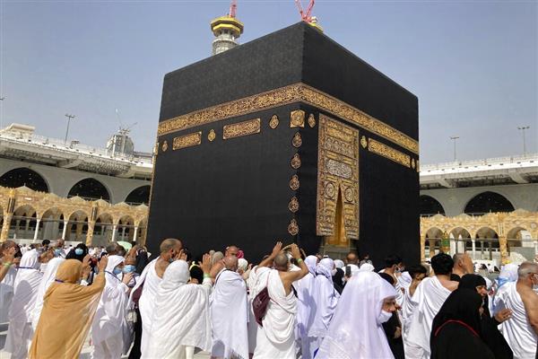 النائب العام السعودي: الحج فريضة دينية ويحظر فيه رفع الشعارات المذهبية والحزبية