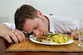   6 نصائح مهمة للتغلب على التعب بعد الأكل
