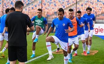 لاعبو الزمالك يخوضون فقرة بدنية وتأهيلية