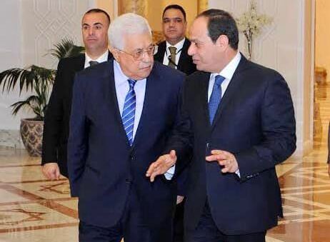 محمود عباس يهنئ الرئيس السيسى بحلول عيد الأضحى