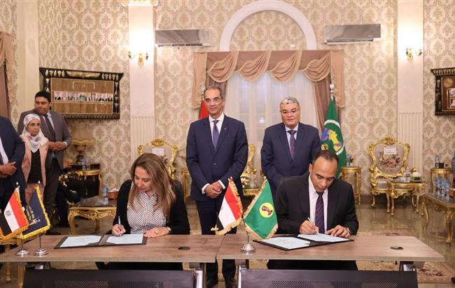 بروتوكول تعاون لتنمية مهارات الكوادر العاملة بوحدات التحول الرقمى والمحليات بالمنيا 
