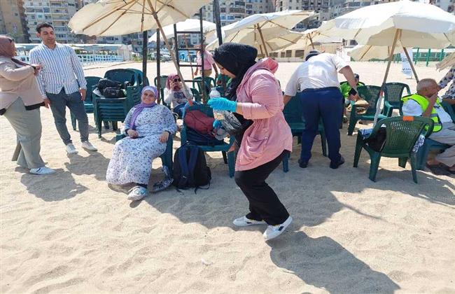 محافظ الإسكندرية: مبادرات لتنظيف الشواطئ بمشاركة ذوي الهمم