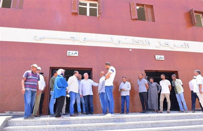 محافظ الأقصر: الانتهاء من إنشاء 13 مجمعا خدميا في «إسنا» و«أرمنت»