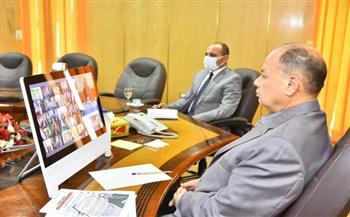 محافظ أسيوط: وضع خطة لترشيد استهلاك الكهرباء وتقليل استخدام الطاقة بمختلف أنواعها