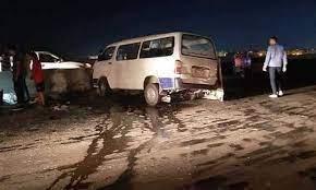 مصرع 9 أشخاص وإصابة ٤ آخرين فى تصادم بين سيارتين شمال أسوان