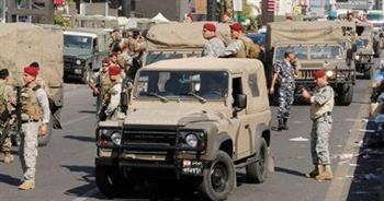 الجيش اللبناني: ضبط كلاشينكوف و6 بنادق حربية وذخائر بالبقاع