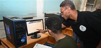   معامل التنسيق الإلكتروني بجامعة الفيوم تستقبل طلاب المرحلة الأولى لتسجيل رغباتهم 
