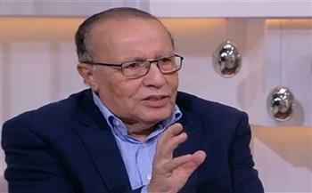 محمد فاضل يؤكد استمرار تصوير «الضاحك الباكي»
