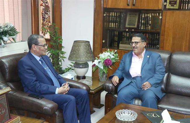 جامعة سوهاج توقع بروتوكول تعاون مع دار المعارف لنشر العلم والثقافة بين منسوبيها