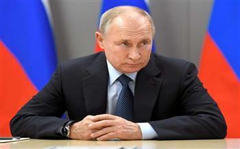 بوتين يبحث قضايا الأمن العسكري مع أعضاء مجلس الأمن الروسي