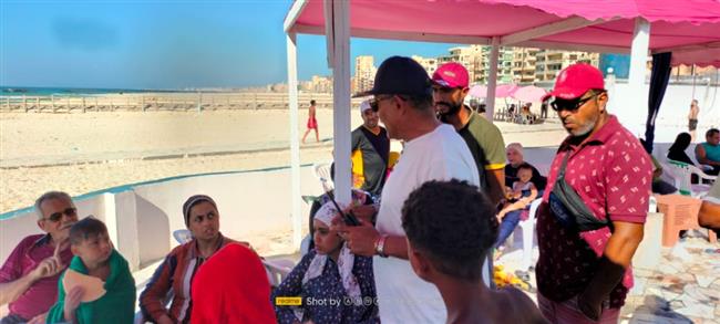 توقيع غرامات مالية على 9 من مستأجري الشواطئ المخالفة بالإسكندرية 