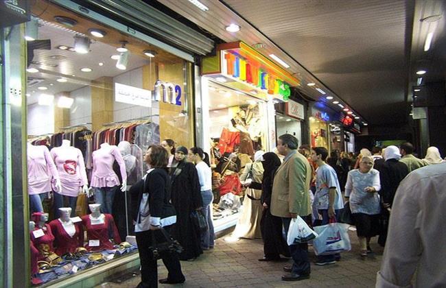 لليوم السادس.. استمرار عروض الأوكازيون الصيفى وتخفيضات كبيرة من المحلات