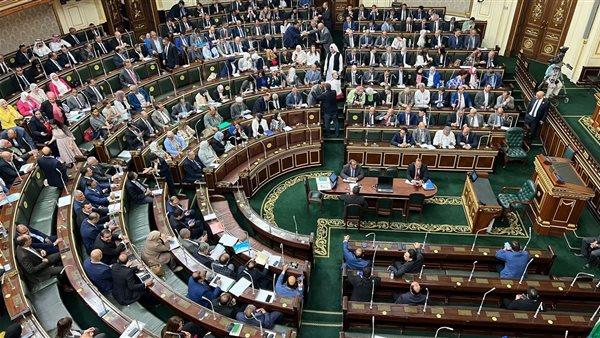 رئيس مجلس النواب يرفع الجلسة الطارئة بعد الموافقة على التعديل الوزاري