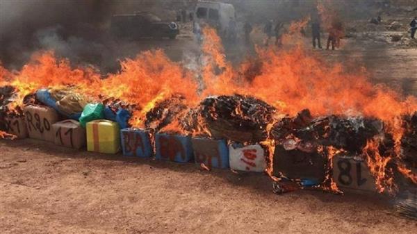 إتلاف كميات ضخمة من الكوكايين والحشيش بالقنيطرة المغربية