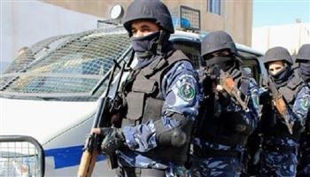 الشرطة الفلسطينية تضبط مواد مخدرة وكمية من «المارجوانا» بـ «الخليل»