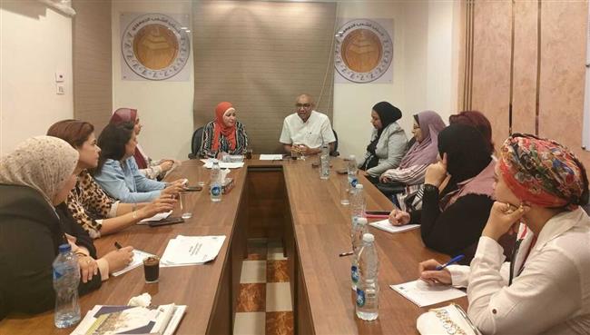 «مبادرات دعم وتمكين المرأة».. ندوة توعوية لـ«الشعب الجمهوري» بقنا 