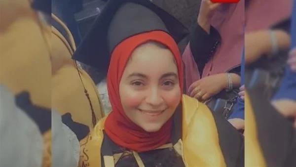 ميار حسين طالبة حصدت بكالوريوس العلوم وهي على كرسي متحرك
