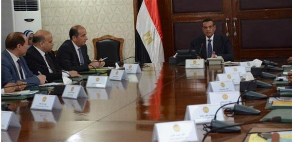 وزير التنمية المحلية : تحسين الخدمات المقدمة للمواطنين والتواصل معهم علي رأس أولويات العمل
