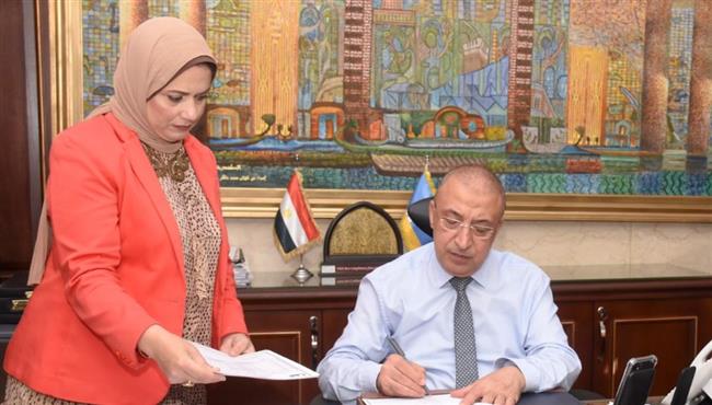 محافظ الإسكندرية يعتمد تنسيق المرحلة الثانية للقبول بالصف الأول للثانوي العام بحد أدنى 215 درجة