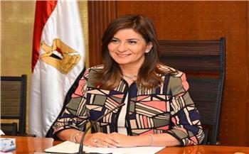 أول تعليق لوزيرة الهجرة بعد لقائها مع السفيرة نبيلة مكرم 