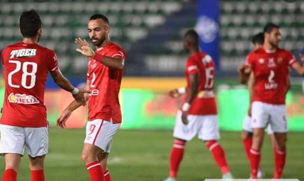 الأهلي ينجح في ضم أول صفقتين