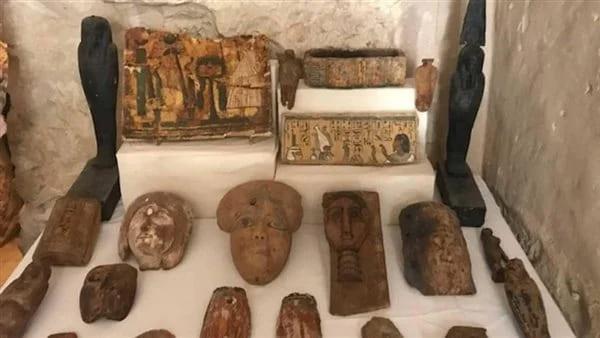 إحباط تهريب 97 عملة أثرية عبر مطار الأقصر.. تعرف على أغرب محاولات تهريب الآثار