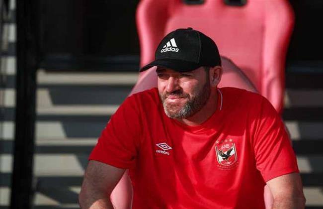 مدرب المنتخب الأسبق يطالب ببقاء سواريش فى قيادة الأهلى