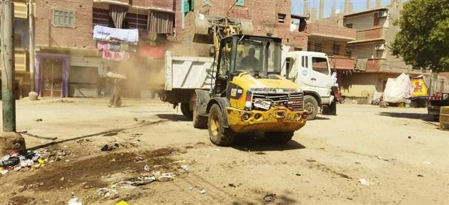 محافظ أسيوط: حملات نظافة وتجميل وتسوية طرق بكافة المراكز