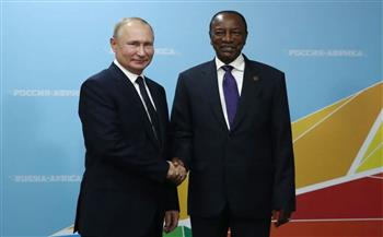   غينيا تعرب عن اهتمامها بتعزيز تعاونها العسكري مع روسيا