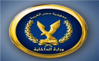 حقيقة فيديو قيام اثنين من قائدى السيارات بحركات استعراضية تعرض حياة المواطنين للخطر