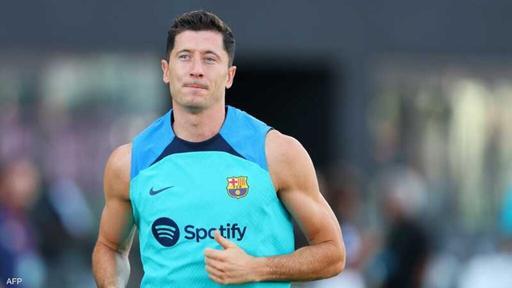 ليفاندوفسكي: هذا هو الوقت المثالي ليتوج برشلونة ببعض الألقاب
