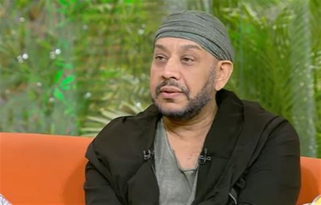عصام كاريكا يفتح النار على حمو بيكا: اخد اغنيتين بتوعي وهو مش مغني 