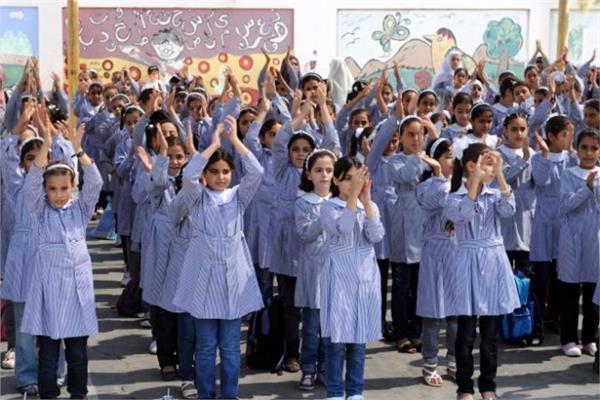 تفاصيل توحيد الزي المدرسي وزيادة مصروفات المدارس الخاصة 15%.. فيديو