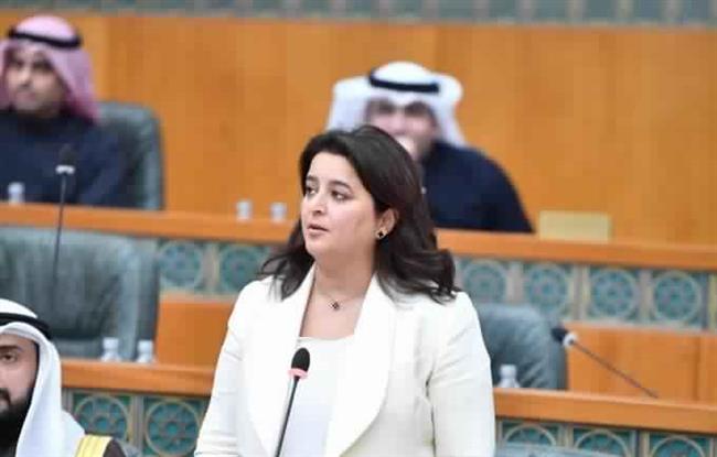«ثلاثة مراحل» الكويت تعلن موعد إنهاء خدمات غير الكويتيين