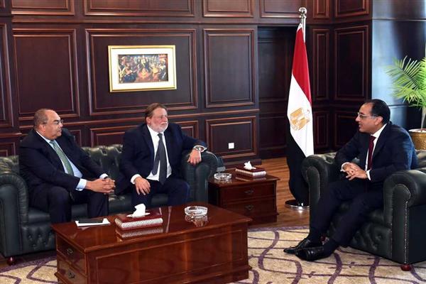 بحضور محمود محى الدين.. «مدبولى» يناقش ملفات اقتصادية مع القائم بأعمال محافظ البنك المركزي