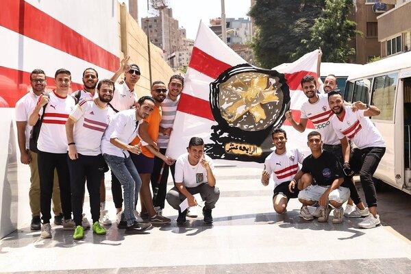 جماهير الزمالك تصل  إلى استاد الإسكندرية لمؤازرة الفريق أمام فاركو