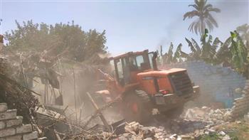   محافظ المنيا: إزالة 70 حالة تعدٍ على أراضي أملاك الدولة
