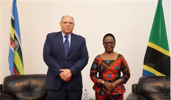   السفير المصري لدى تنزانيا يلتقى وزيرة الخارجية