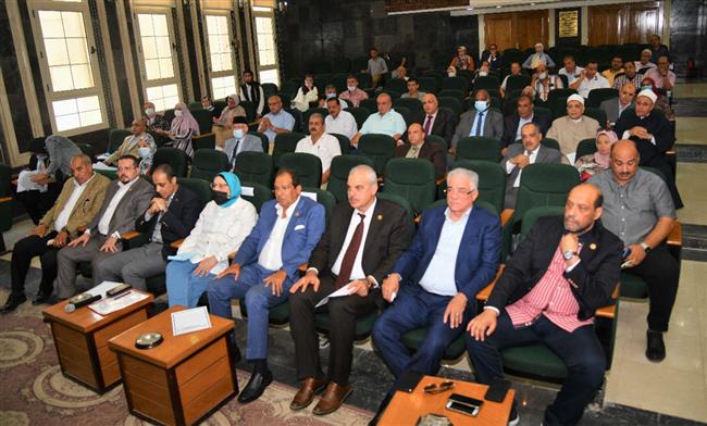 محافظ الغربية يترأس الاجتماع الدوري لمجلس تنفيذي المحافظة بحضور النواب 