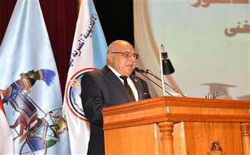   فوزي إبراهيم يشرح إنجازات الأكاديمية المصرية للهندسة والتكنولوجيا المتقدمة