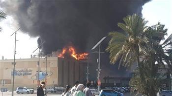 حريق هائل بمول تجاري كبير وسط مدينة الإسكندرية