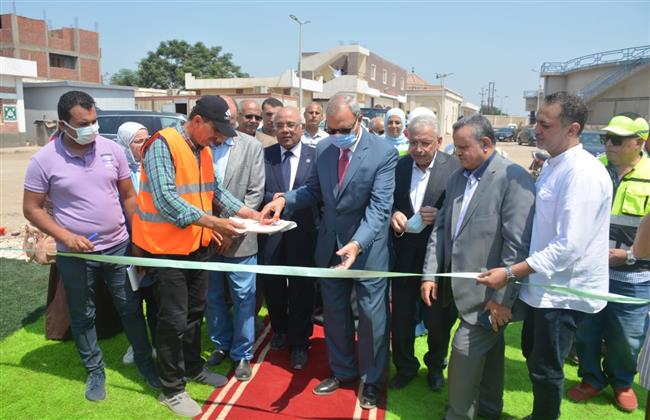 محافظ القليوبية يفتتح ويتفقد 12 مشروعا بمركز ومدينة طوخ بتكلفة 492 مليون جنيه 