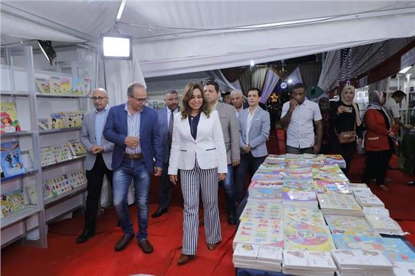 شاهد.. أبرز فعاليات معرض «رأس البر» للكتاب