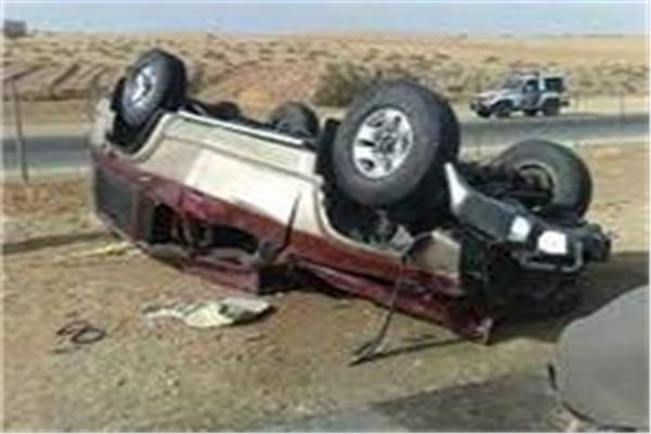 مصرع شخص وإصابة آخر فى انقلاب سيارة ملاكى ببنى سويف